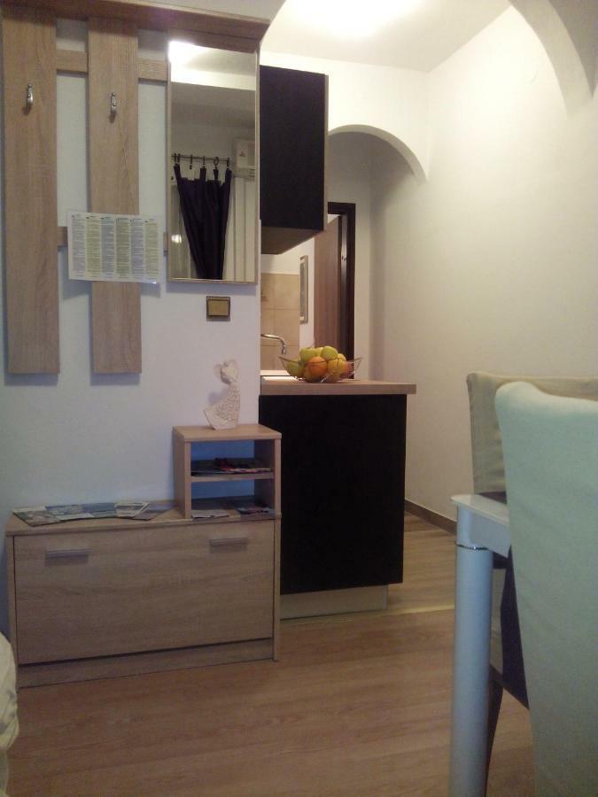 Apartment Artusi Pula Dış mekan fotoğraf