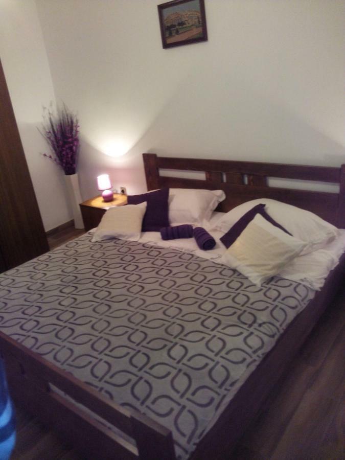 Apartment Artusi Pula Dış mekan fotoğraf