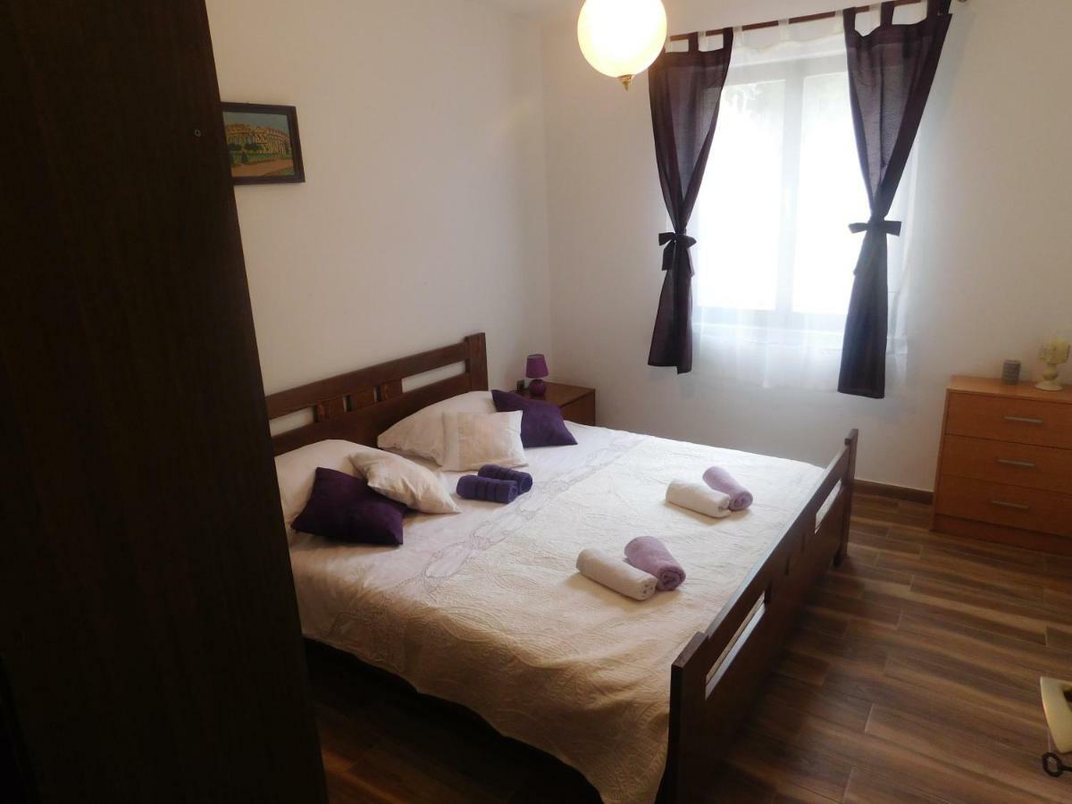 Apartment Artusi Pula Dış mekan fotoğraf