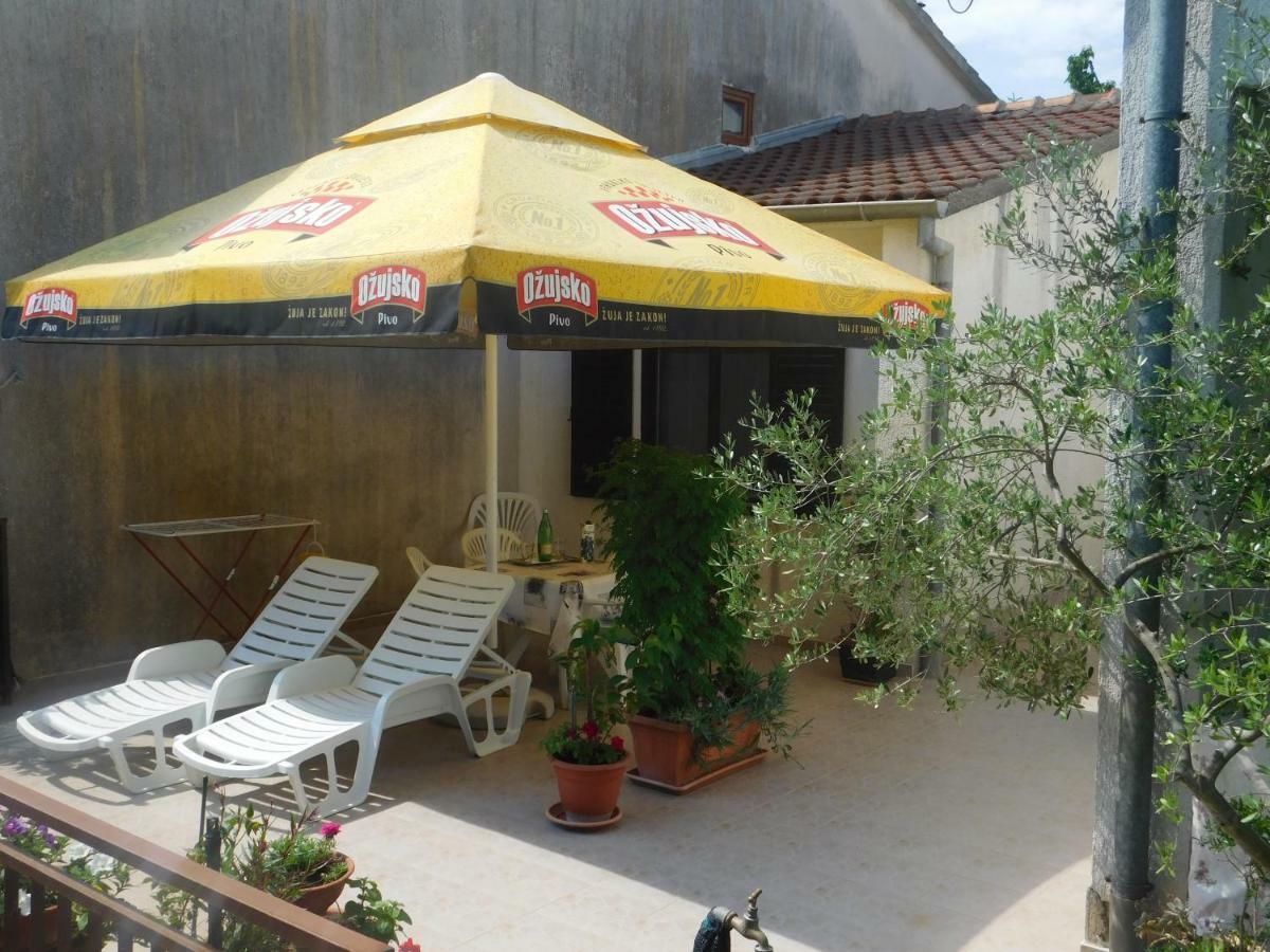 Apartment Artusi Pula Dış mekan fotoğraf