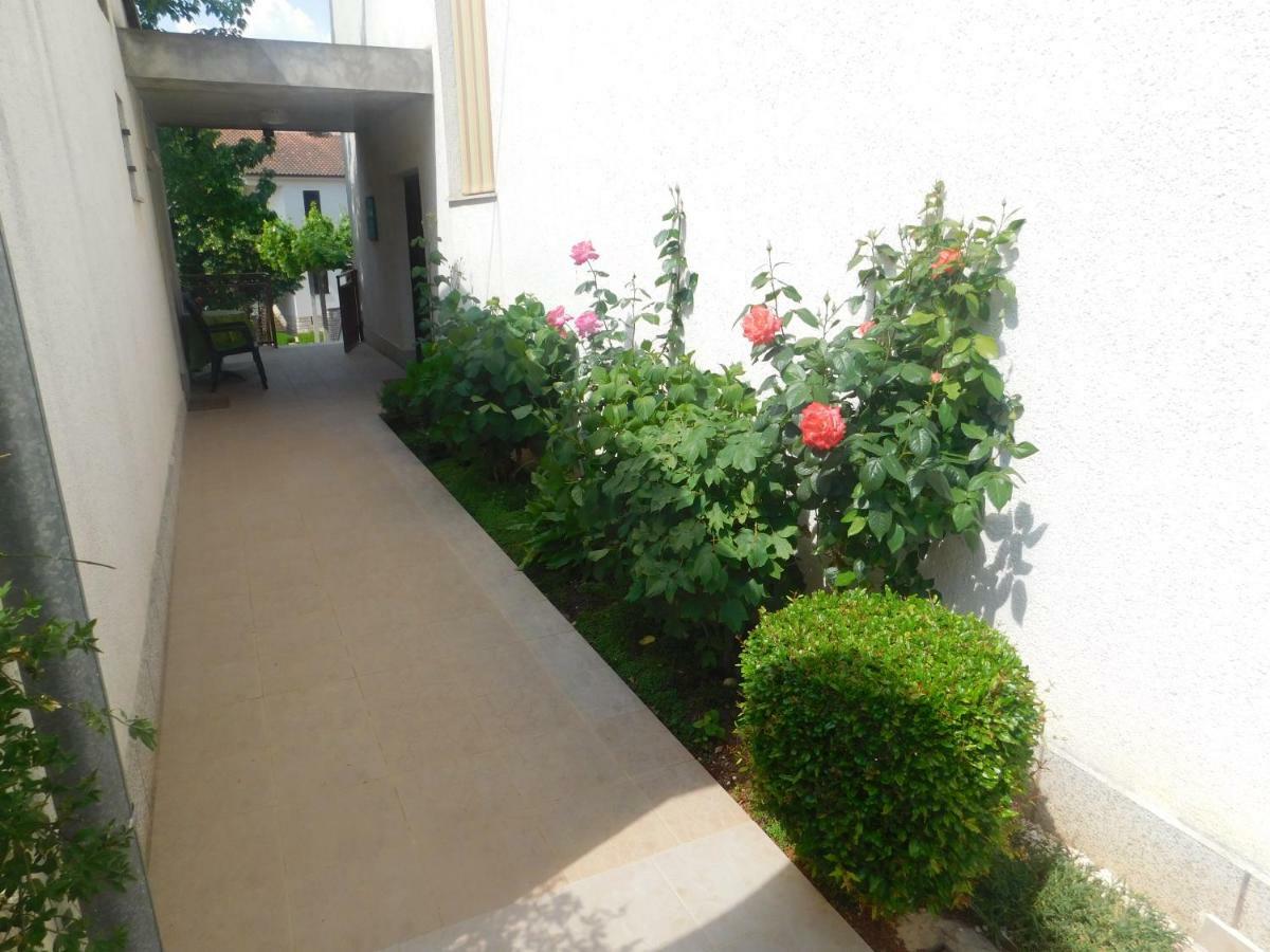 Apartment Artusi Pula Dış mekan fotoğraf